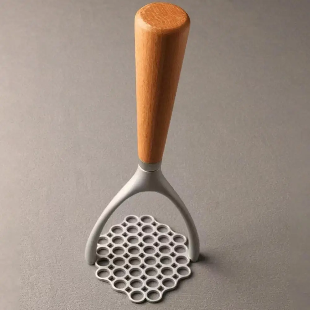 Manual Mud Press Ergonomic Fruit Manual Masher Simple Operation Manual Pressed Potato Carrot Crusher with Wood Handle Press