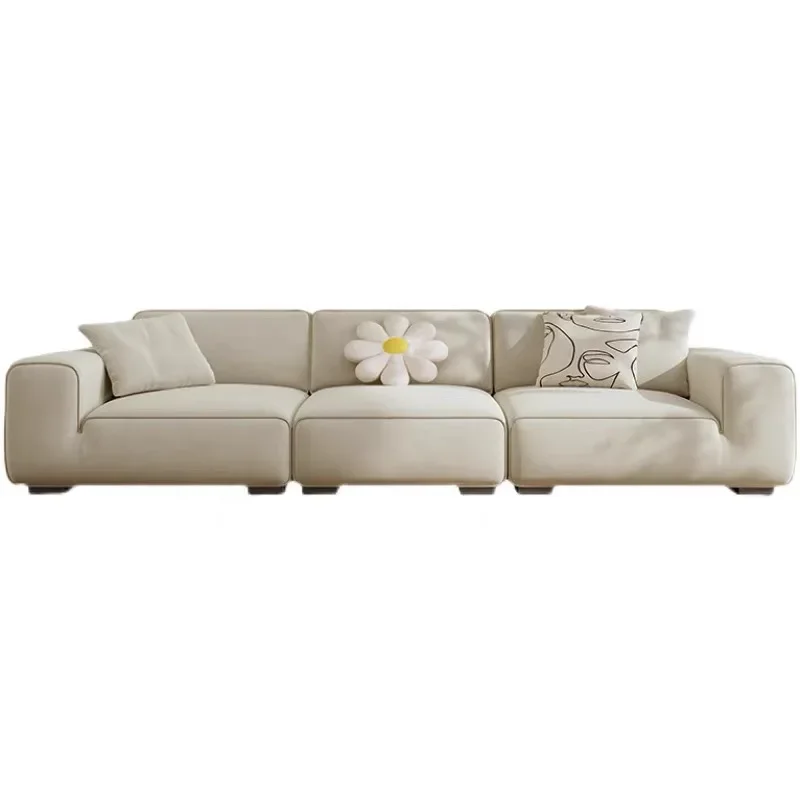 أريكة جلدية، أريكة جلدية إيطالية فاخرة خفيفة للخدش على شكل قطة، شقة بسيطة الحجم في غرفة المعيشة، كريم صف مستقيم