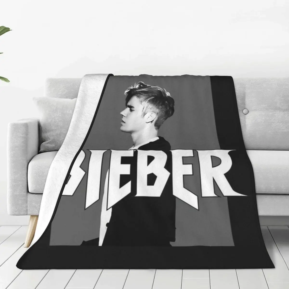 Bieber Singer Warm Soft Blanket Album Canadian Travelling Bedding Throws Winter Pattern Custom Flannel Bedspread Sofa Bed Cover