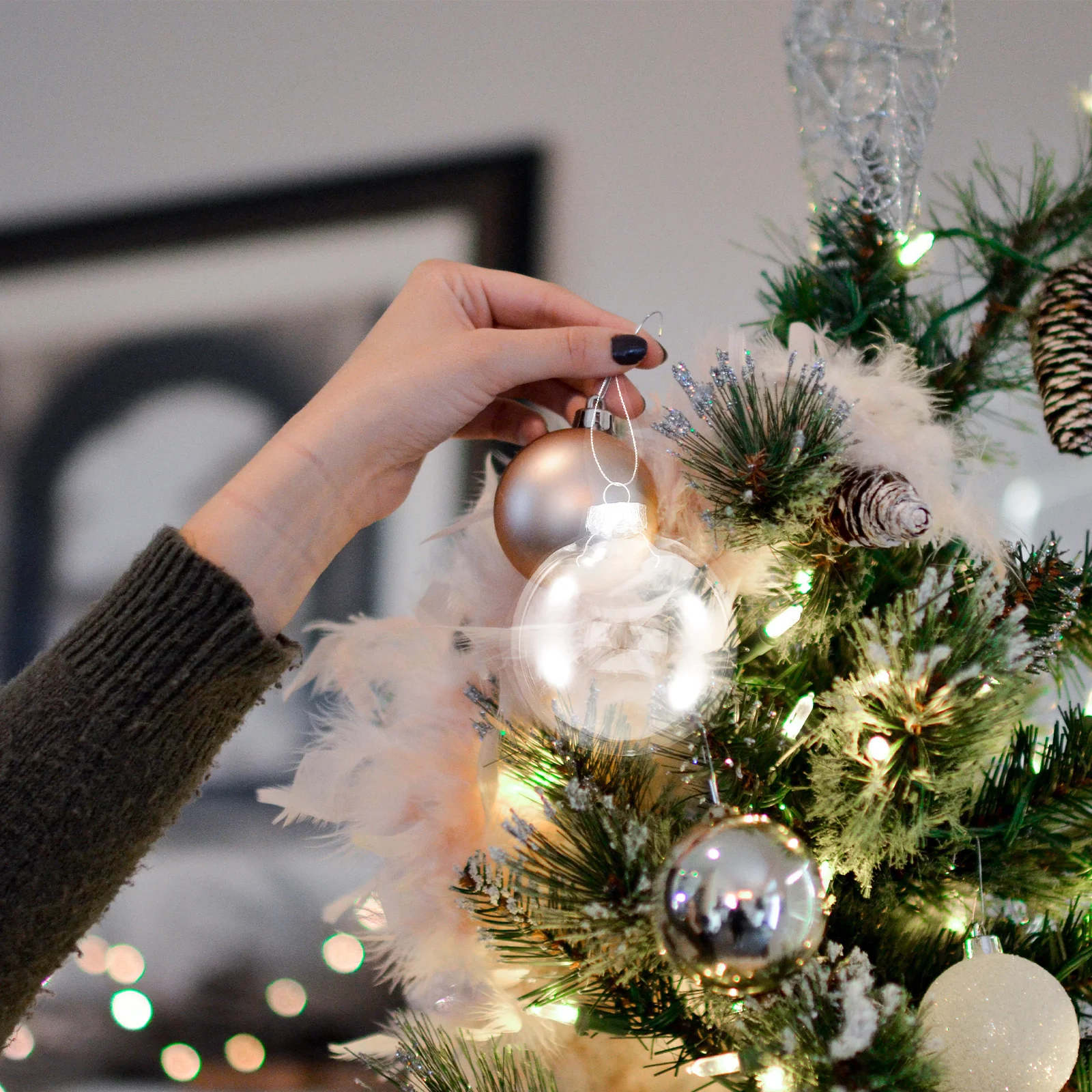 

6pcs 10Cm Clear Fillable Flat Sphere Christmas Ball Transparent Plastic Hanging Baubles For Tree Decorations Diy Crafts Holiday