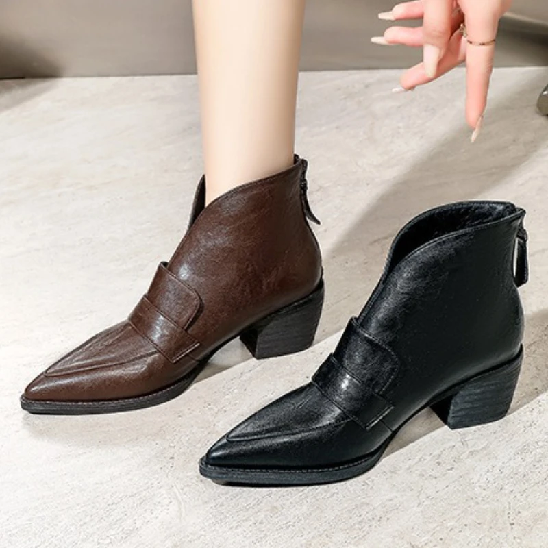 

Женские ботильоны в британском стиле в стиле ретро, дизайнерские ботинки из мягкой кожи с острым носком на массивном каблуке, модные женские туфли-лодочки с низким квадратным корнем
