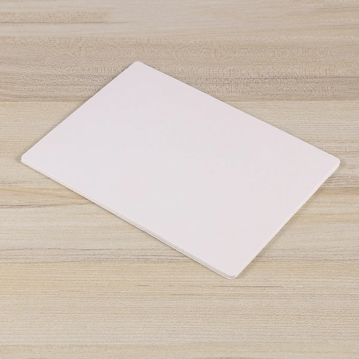 

4 шт. тренировочных кожных патин для татуировок, реалистичные, гибкие и приятные на ощупь, идеально подходят для отработки техник от начального до продвинутого уровня.