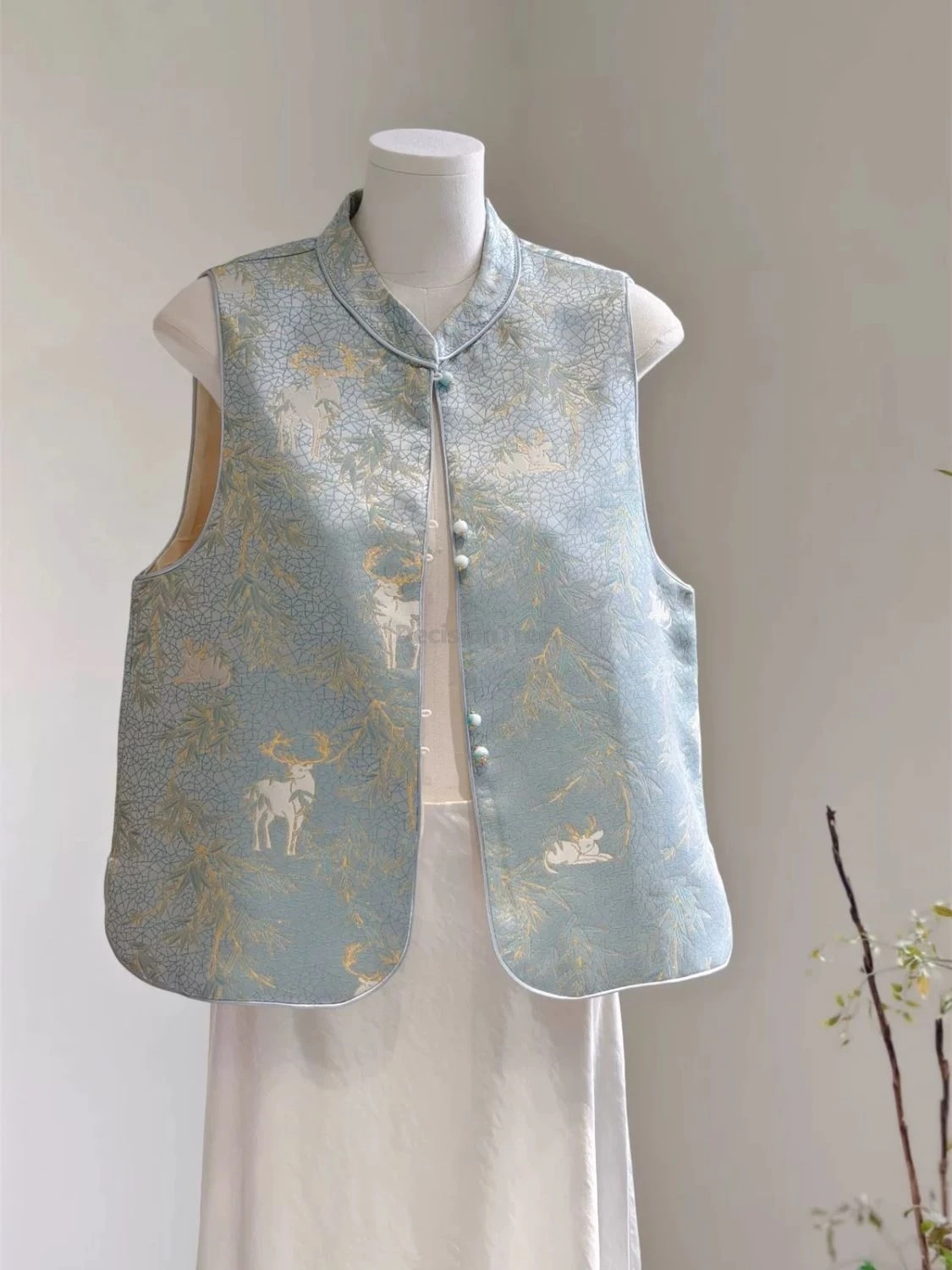 

Элегантный женский жилет-безрукавка в китайском стиле Тан, высококачественный, весенний, легкий, в национальном стиле, ретро, с принтом оленя, безрукавка-жилетка