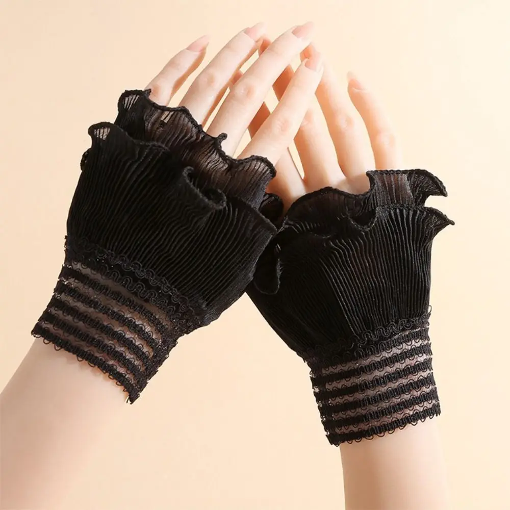 جديد متعدد الطبقات كشكش وهمية الكفة انفصال أبيض أسود كاذبة الأكمام الأصفاد الدانتيل الكفة