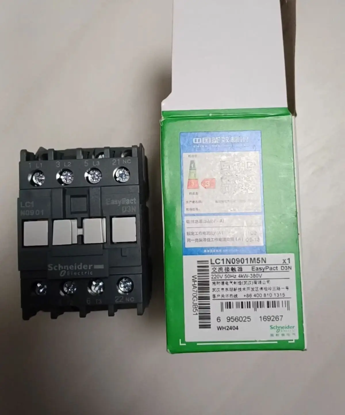 

Контактор LC1N0901M5N LC1-N0901M5N Easy TeSys Control 3P (1NC) - AC-3 - = 440В 9А - 220В