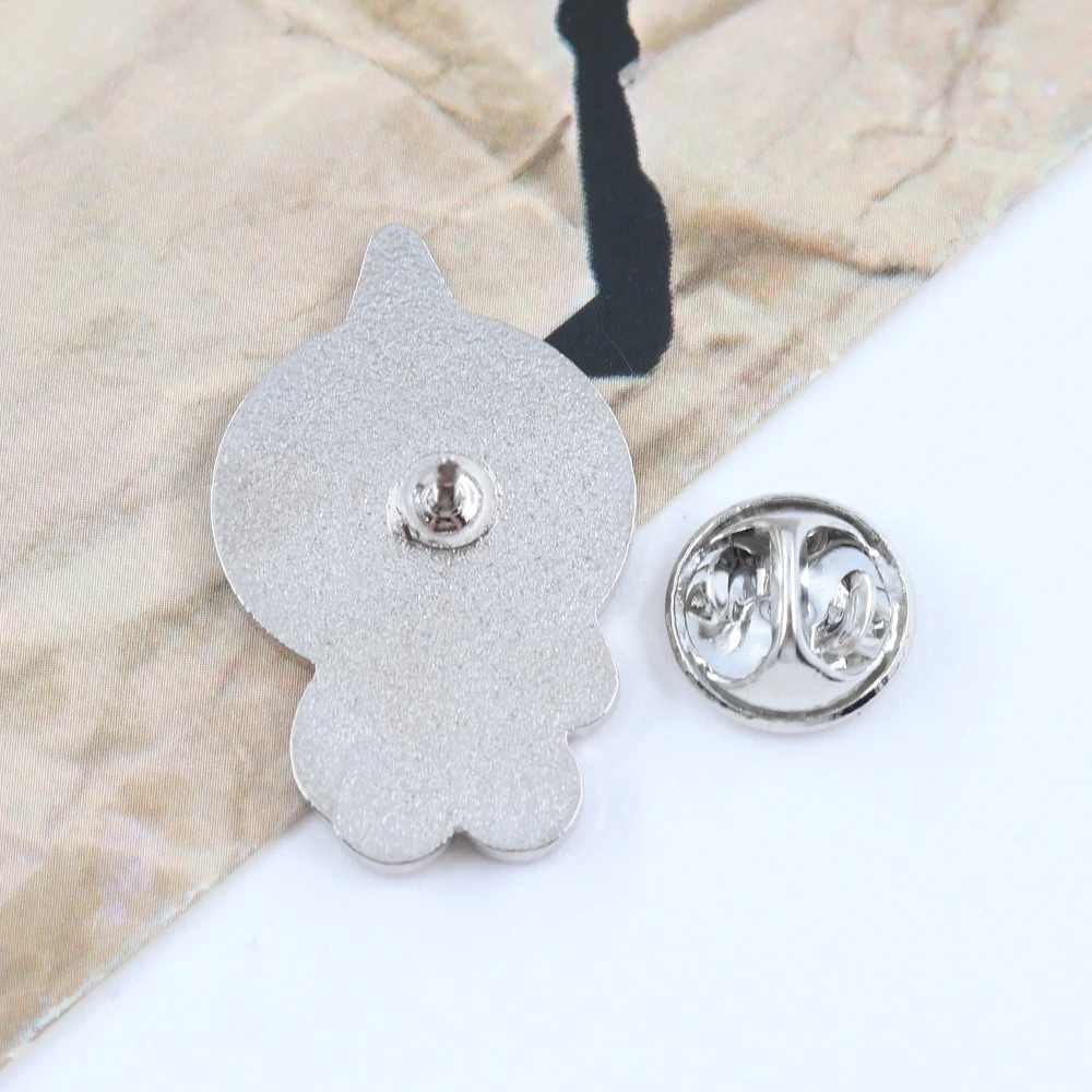 Bt21 Van Inspired Army Fans Gift White Space Robot Cartoon Character Doll Enamel Brooch Music Fans Gifts Collection Lapel pi