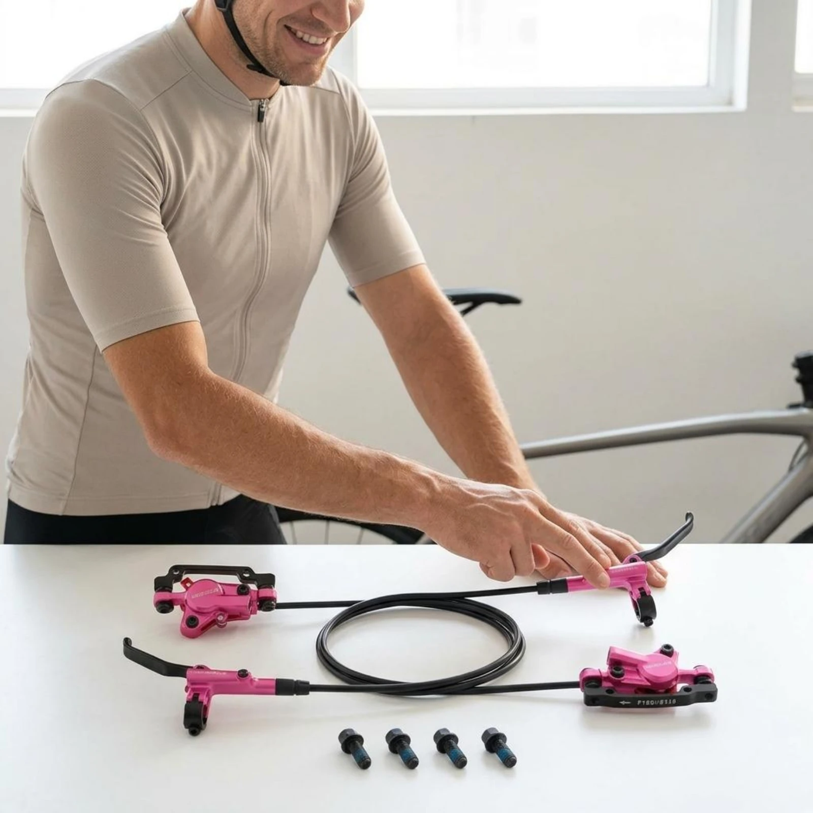 

Hydraulic Disc Brake Set Matched Pair Mountain Bike Hydraulic Brake Set Mountain Bike Disc Brakes Two-Pistoncylinder Metal Body