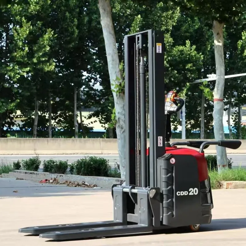 CDD20 Improve Your Efficiency Ergonomic-designed Durable Electric Stacker Machines Lead-Acid Battery RWD Drive 48V/32AH