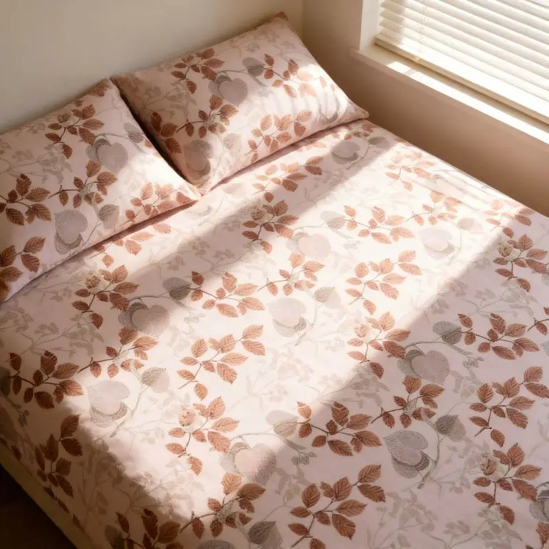 Beautiful Fresh Elegant Breathable Duvet Cover - Perfect Companion for All Seasons,  Essential for Bedroom, Hotel & Guest Room