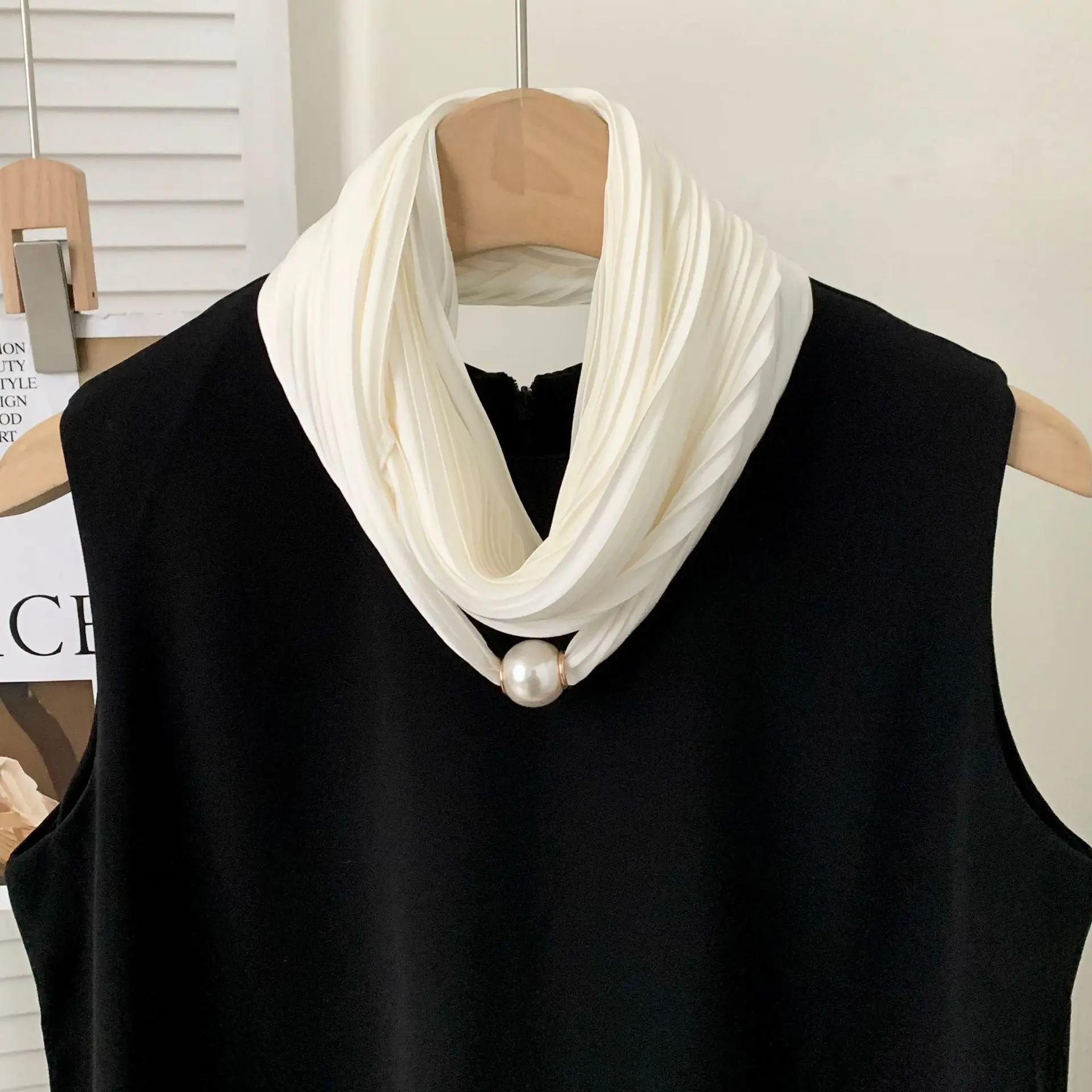 

Однотонный жатый шелковый шарф с магнитной застежкой, женский универсальный модный шарф, согревающий шейный платок, квадратная шаль, маленькая накидка