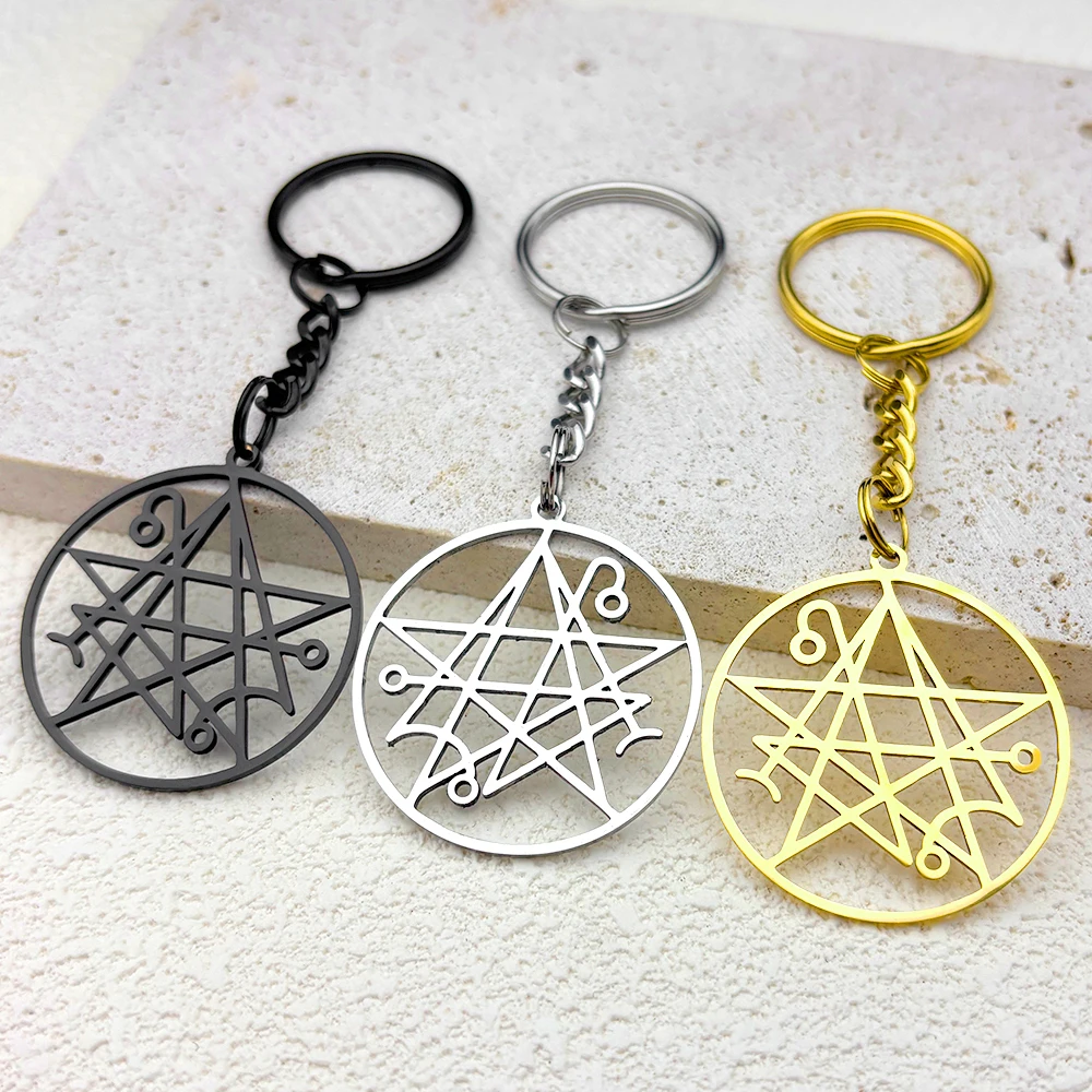 

Necronomicon Keyring Women Men Stainless Steel Gold Color Satan Pendant Lovecraft Cthulhu Patch Satan Pin Jewelry Gifts