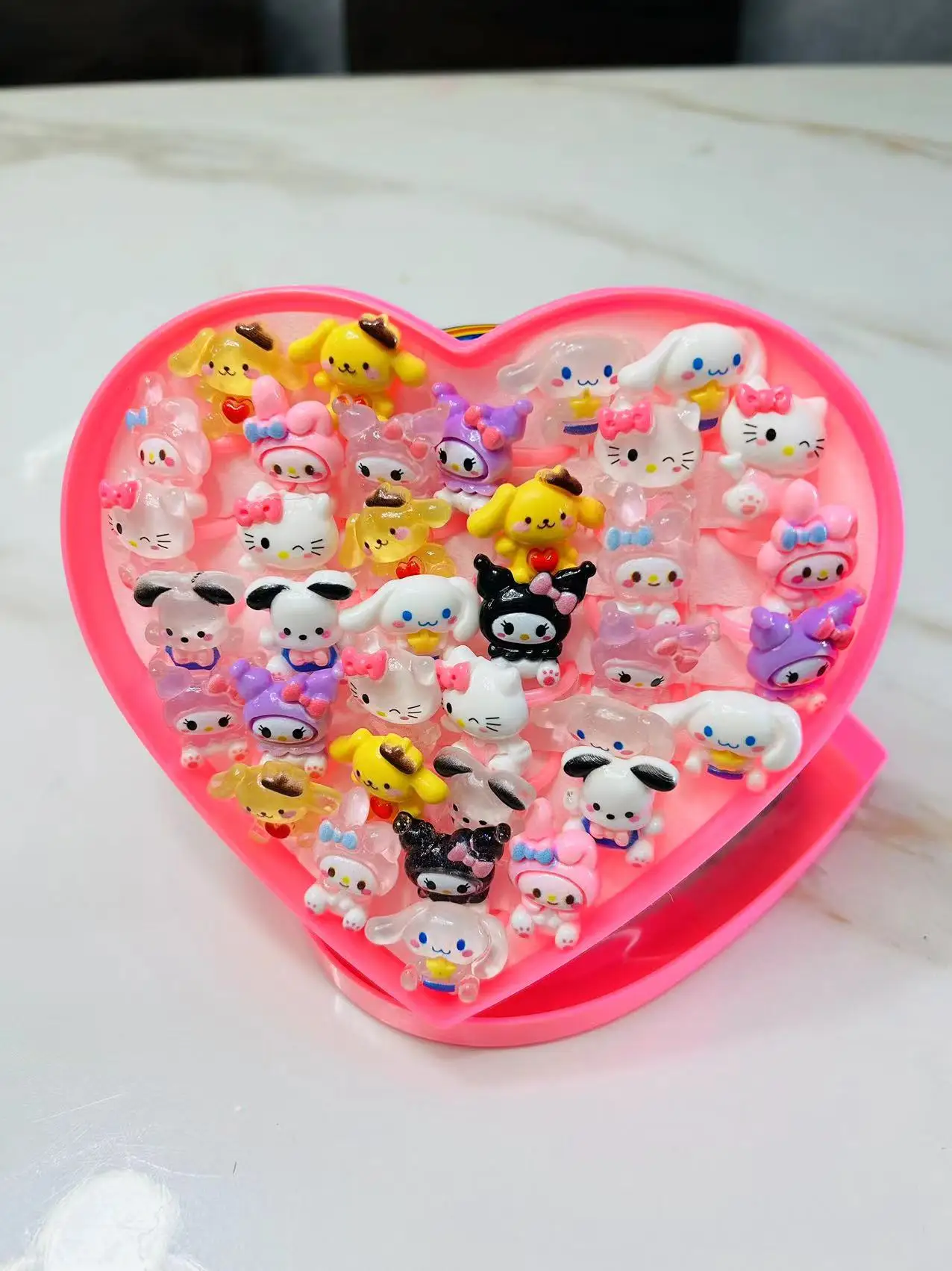 Cartoon 36Pcs/box Sanrio Hello Kitty Kid Ring Kids Adjustable Baby Rings Kuromi Children Girl Ring with Heart Box Party Gifts