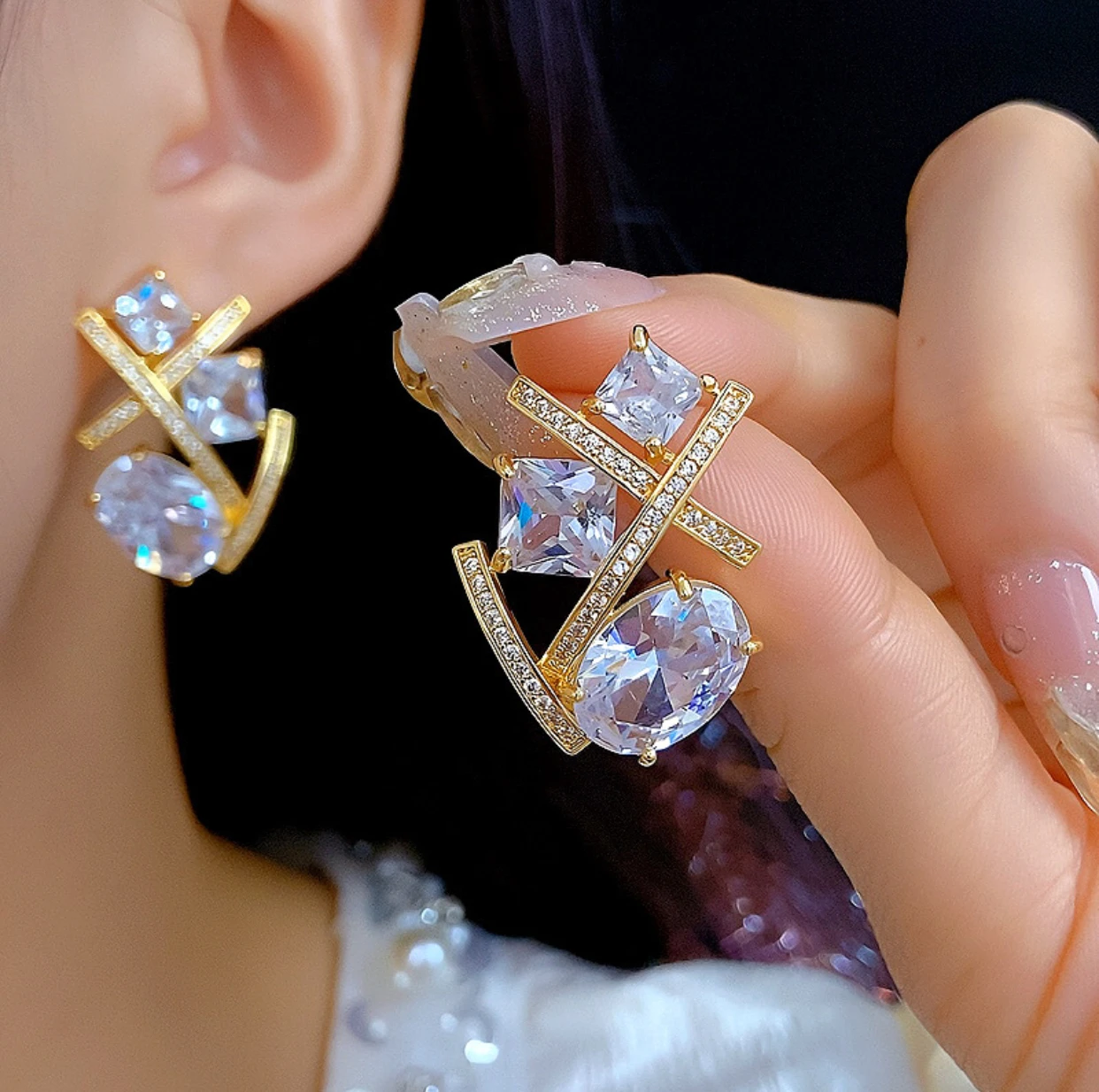 

3.1 * 2.2 cm new hot sale zircon earring earrings high-end unique temperament earring drop luxurious temperament earring