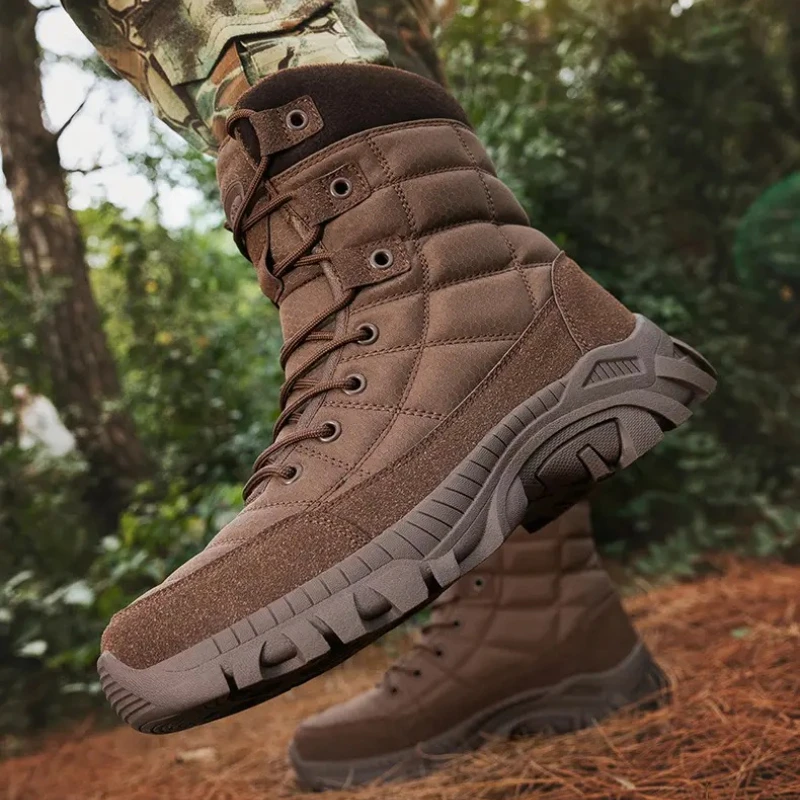 

Men's High-top Tooling Boots Wear-resistant Canvas Fabric Breathable Fabric Shock-absorbing Sole Outdoor Hiking and Camping