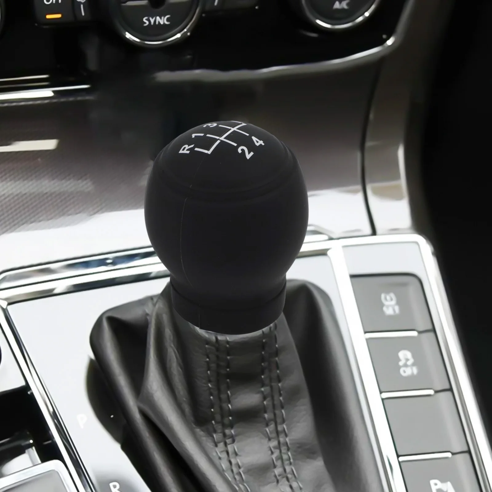 

Car Gear Cover 11*11*5CM Silicone Gear Cover Interior Upgrade Protection Against Wear Car Upgrade For Manual Transmission