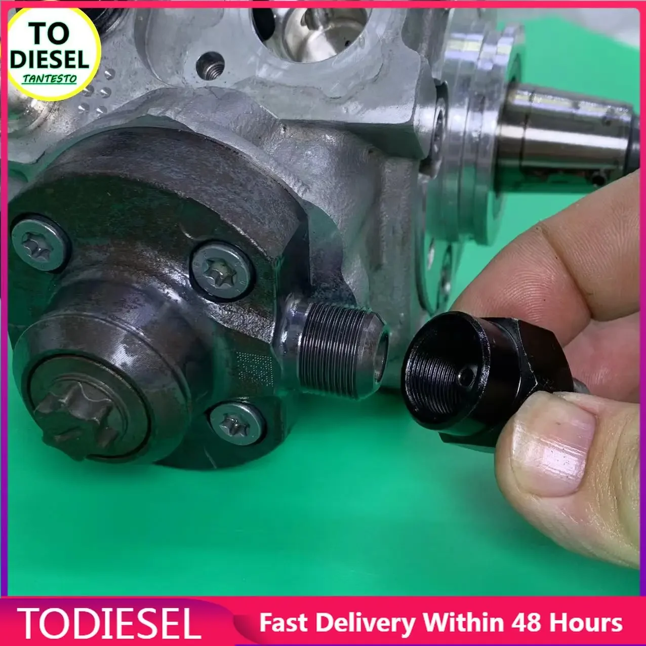 

1PCS Diesel Fuel Common Rail Pump CP4 Oil Inlet Transfer Connector Screw