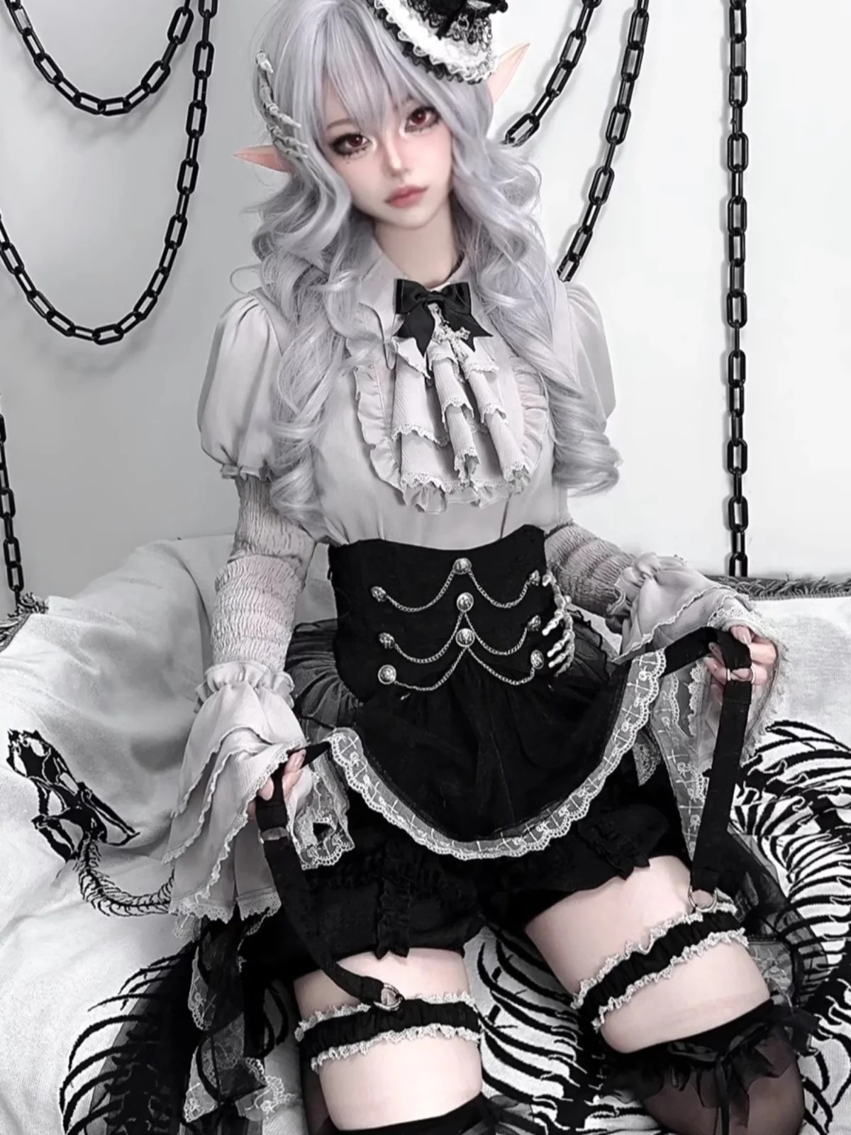 Vestido de estilo gótico de cuento de hadas gris, falda de cintura Lolita oscura, conjunto de camisa y pantalones cortos de estilo Lolita Palace