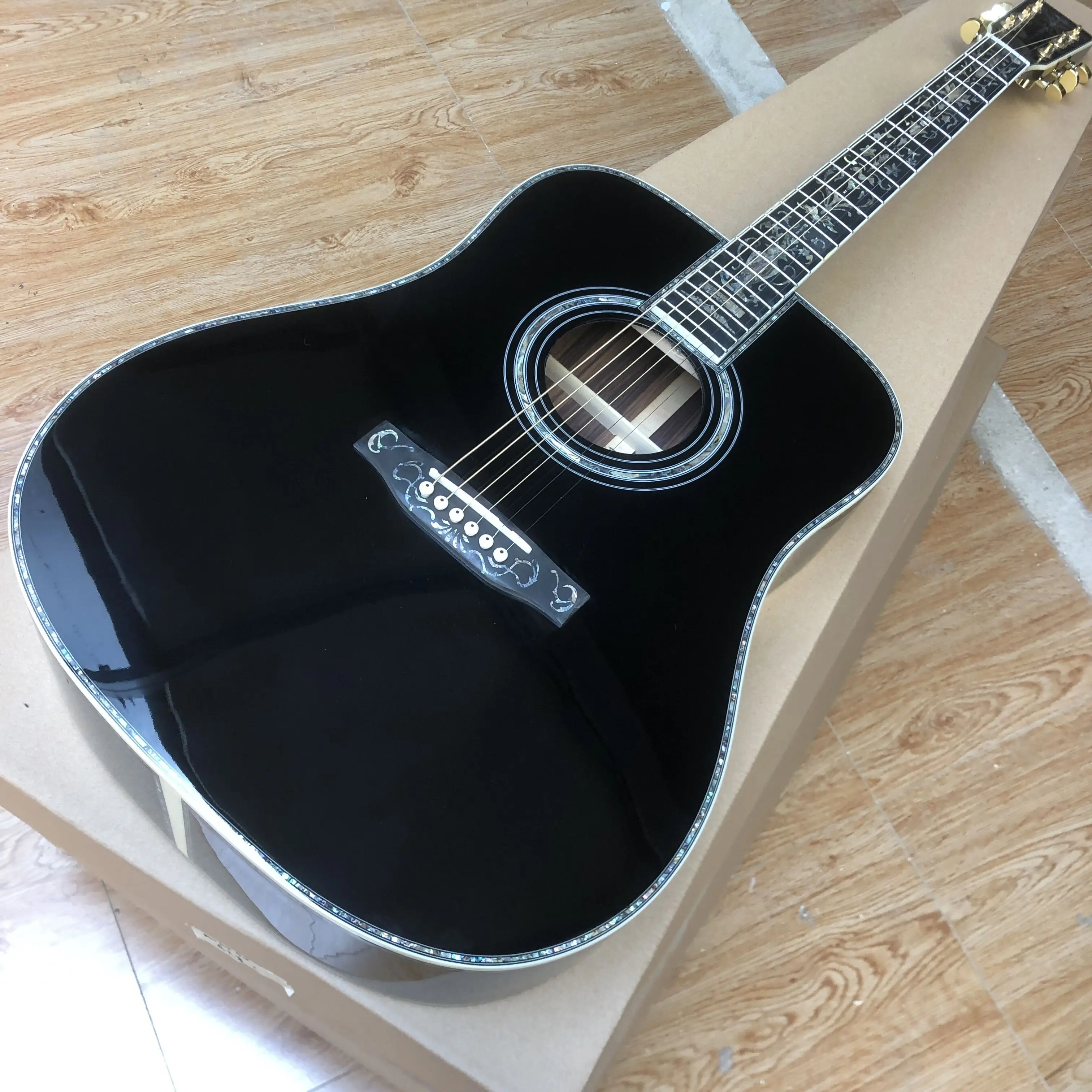 

41" D Type Black Solid Spruce Top Acoustic Guitar Real Abalone Inlays Ebony Fingerboard Guitarra