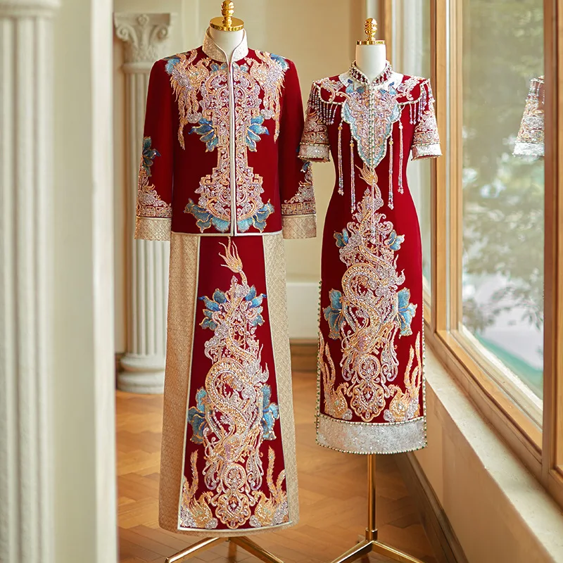 

Chinese Style Wedding Costume Women Xiuhe Embroidery Diamond Cheongsam Hanfu Groom Classical Tang Suit Velvet Toasting Dress