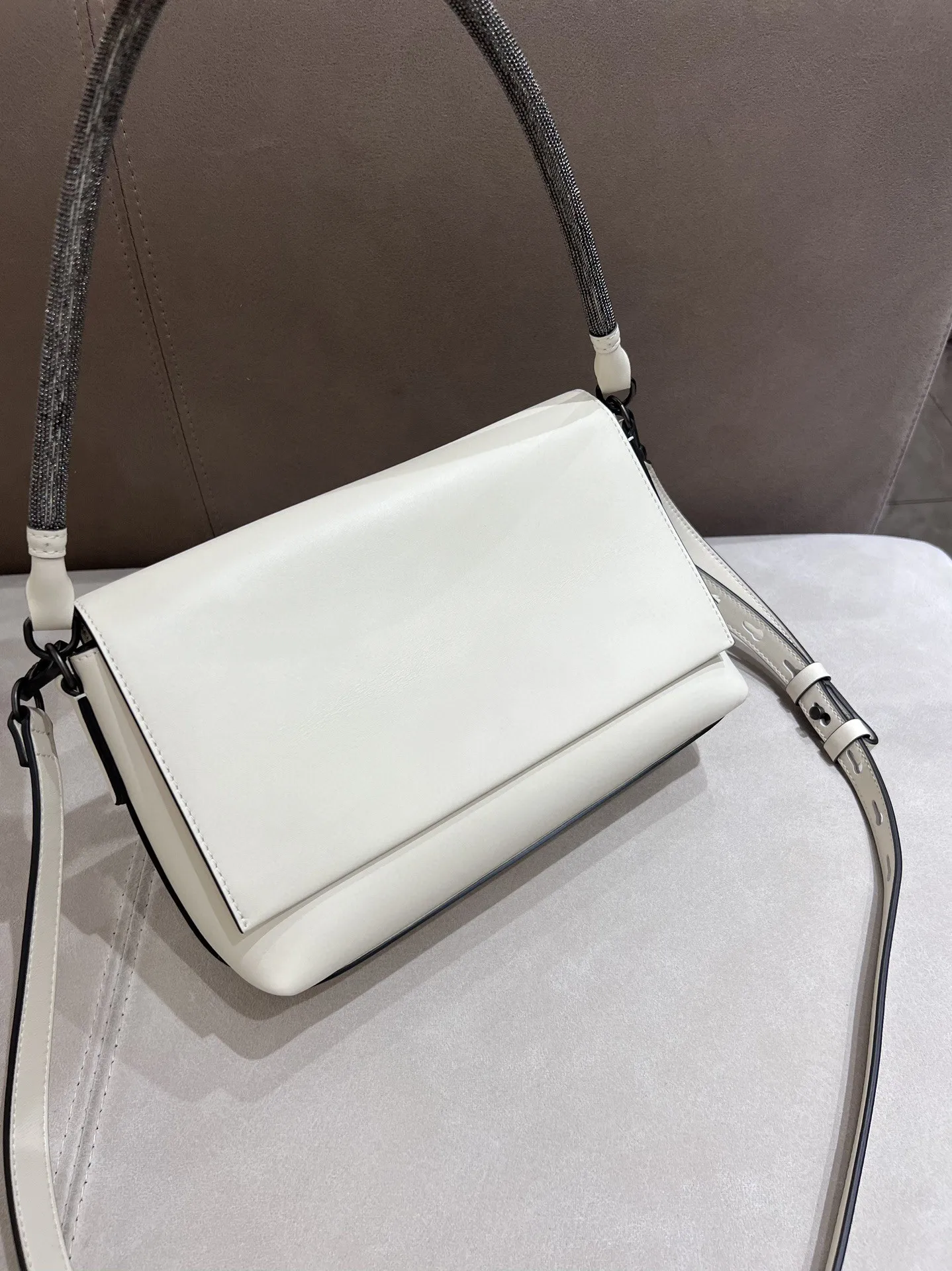 Summer minimalist casual shoulder bag