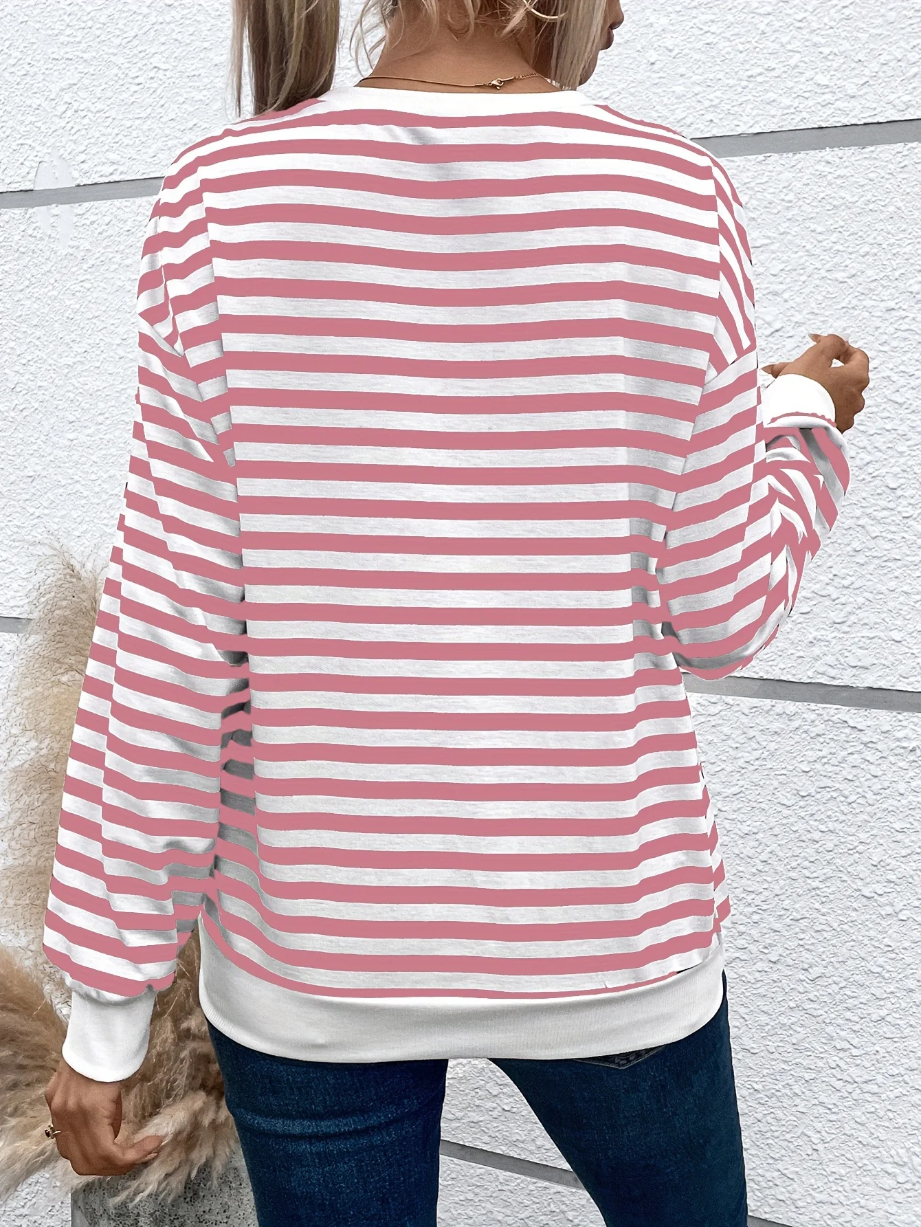 2024 Striped & Heart Graphic Print Women\'s Sweatshirts Oversized Hoodies Women Clothing Long Sleeve Blouse Casual Style New In