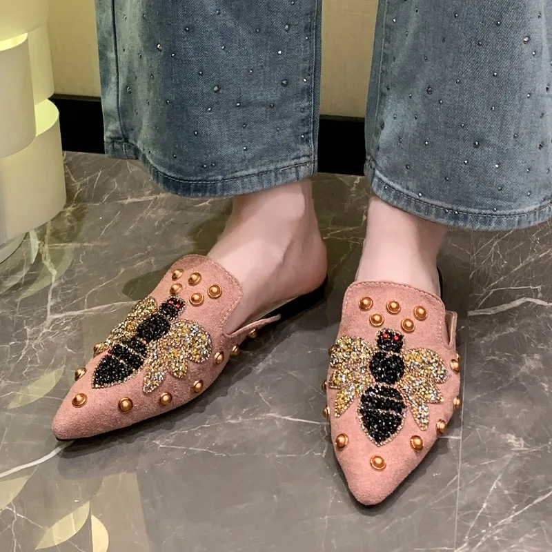 

Women's Mules 2024 Summer New Casual Flat Non-slip Slip-On Slippers Fashion Pattern Rivet Designer Pointed Toe Women's Slippers