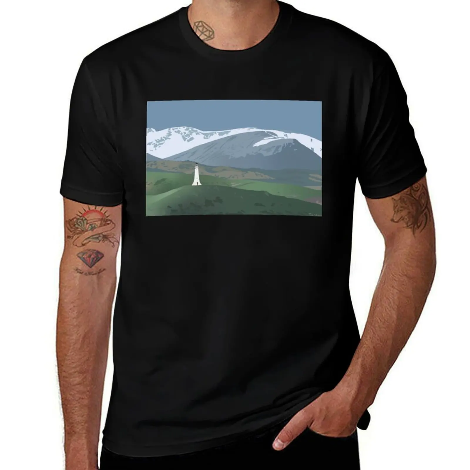 Hoad Monument, Ulverston, UK T-Shirt Basic Short Sleeve for Men T-Shirt