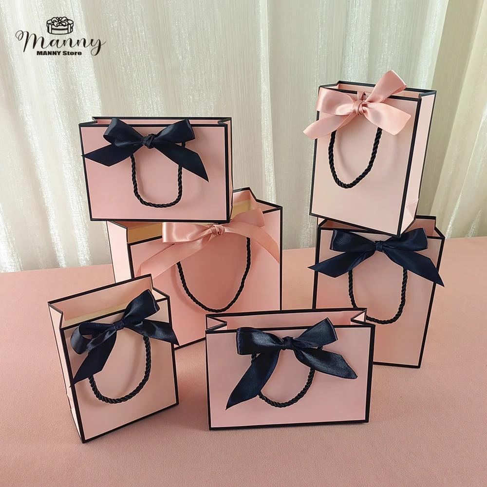 

Pretty Pink Kraft Gift Bag Gold Present Box For Pajamas Clothes Books Packaging Gold Handle Paper Box Bags Kraft Paper Gift Bag