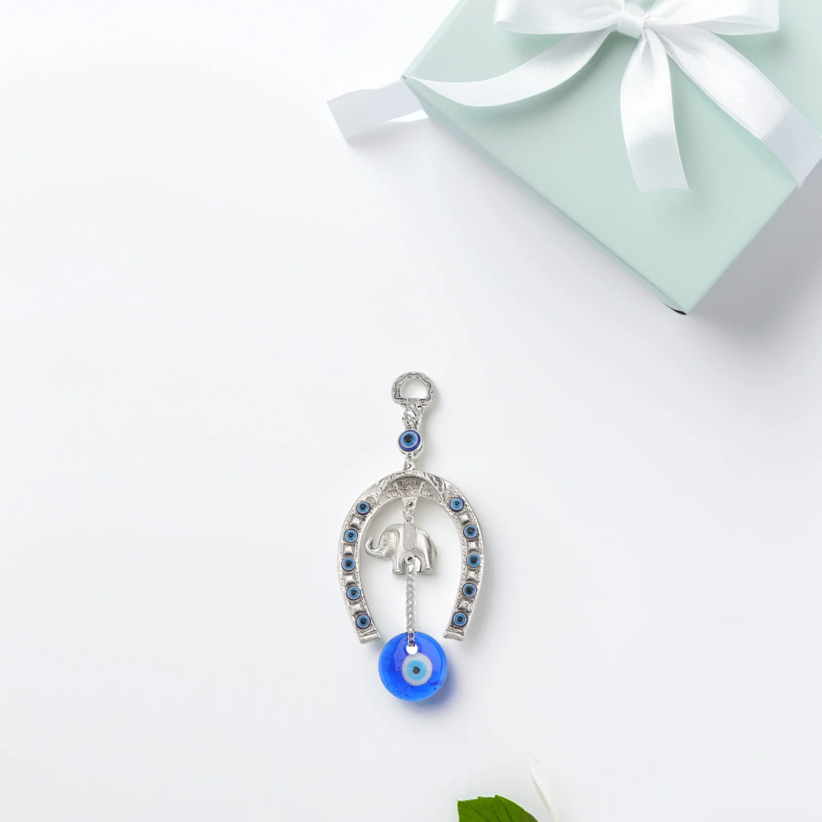 Colgante de ojos azules, colgante de elefante de herradura, amuleto de bendición de la suerte, protección colgante de pared para el hogar y la Oficina