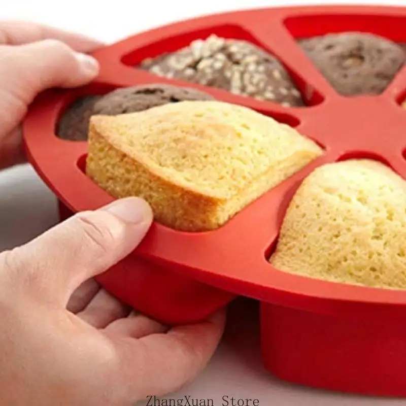 Innovative Silicone Dessert Maker Nonstick Cake Baking Mould with 8 Triangles 3XUF