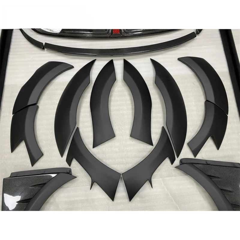 New Top Style Wide Body Kit Front Lip Rear Diffuser Mud Flaps Side Skirts Bolt-On for an 2015