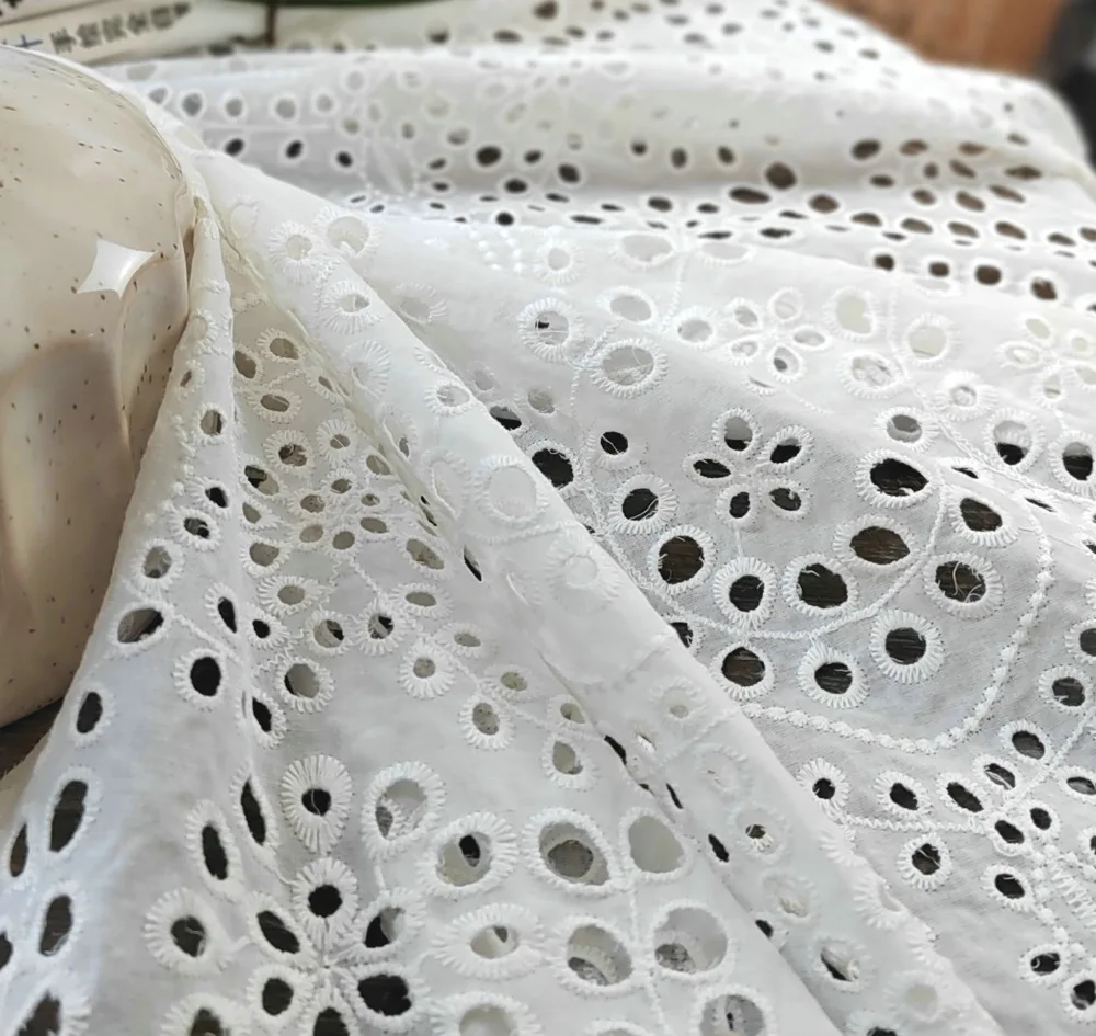 100% White pure cotton embroidery lace fabric eyelect hole embroideried clothing for woman dress apparel with big flower