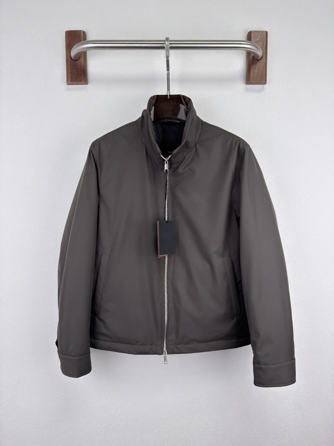 イタリアン Sle メンズ カジュアル ダウン ジャケット 軽量 スタンドカラー レタープリント 秋冬 ファッション アウター ユース デイリーウェア