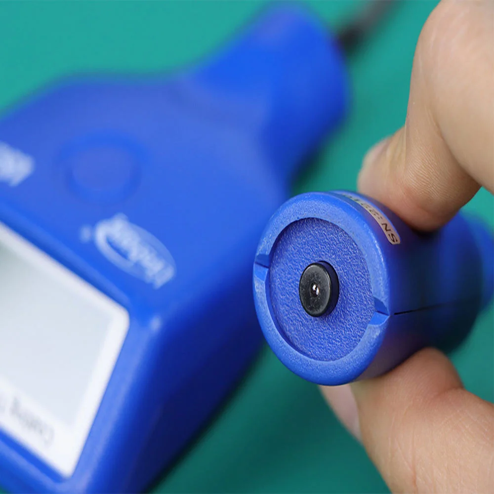 LS221 Coating Thickness Gauge Digital Metal Thickness Meter Measuring Range 0.0-2000um