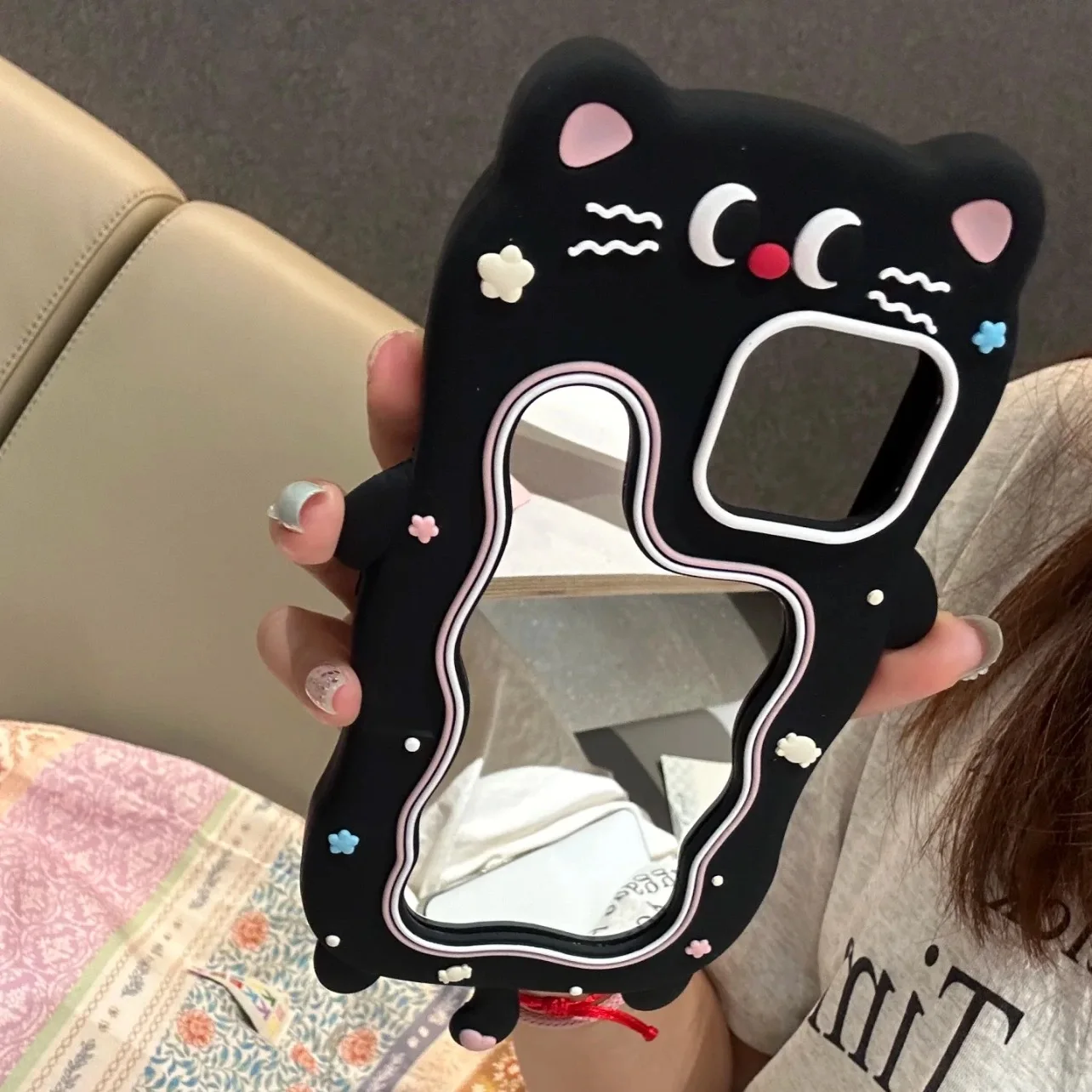 Three Dimensional Color Dot Black Cat mirror Suitable For iPhone 15 14 13 Pro Max Phone Case 12 11 Full Protective Case