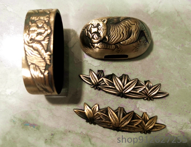 Brass tiger fuchi menuki for japanese sword's katana wakizashi tanto