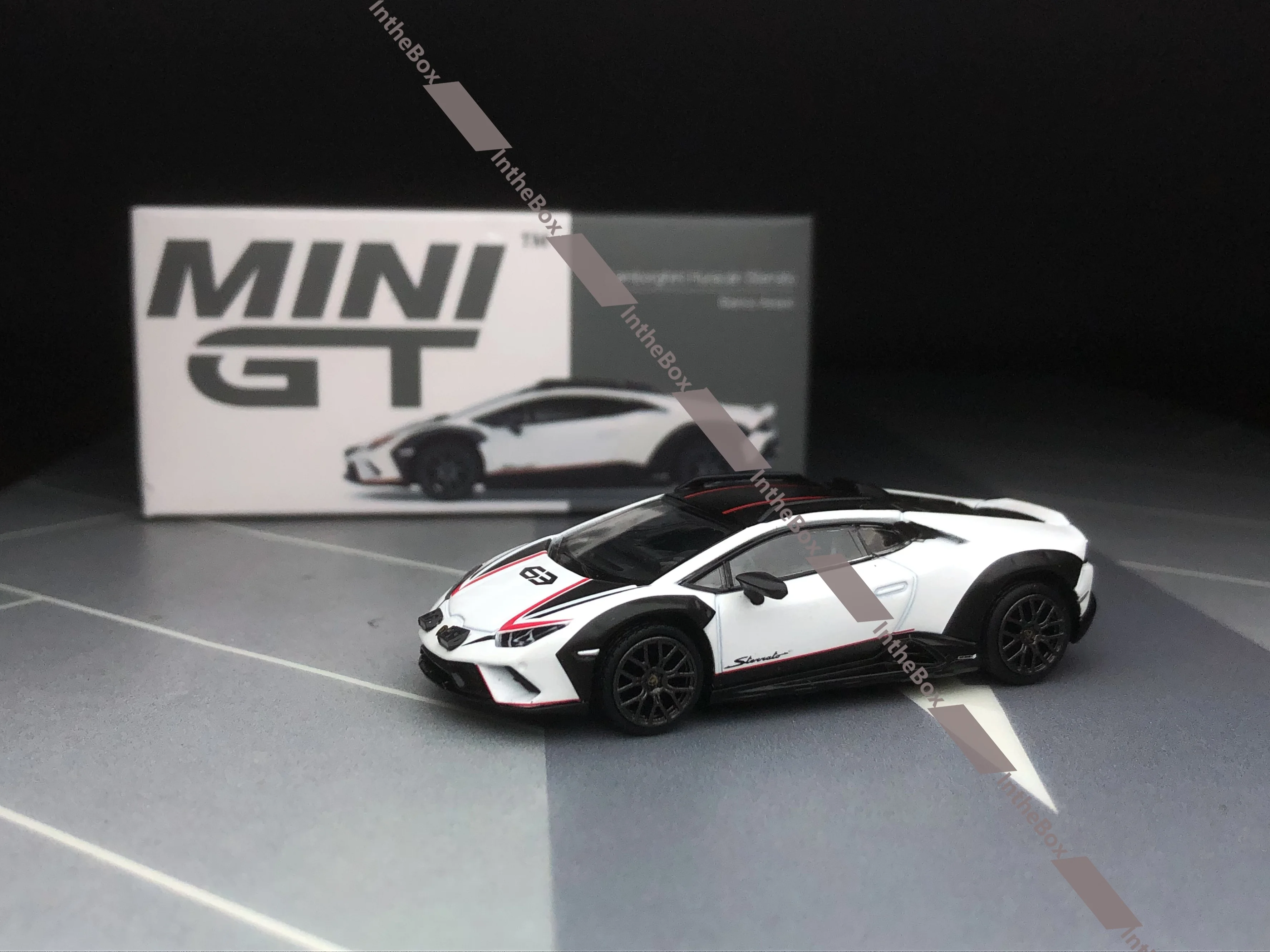 MINI GT Huracan Sterrato Bianco Asopo # 763 ~ 1/64 Diecast Model Car Collect Limited Edition Hobby Toys