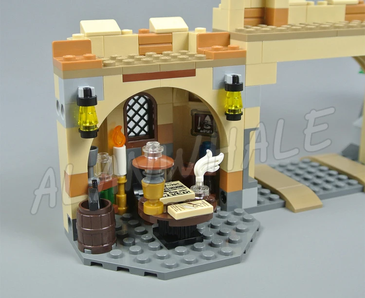 789pcs Wizards World 3-level School Castle Whomping Willow 11005 Building Blocks Compatible With Model