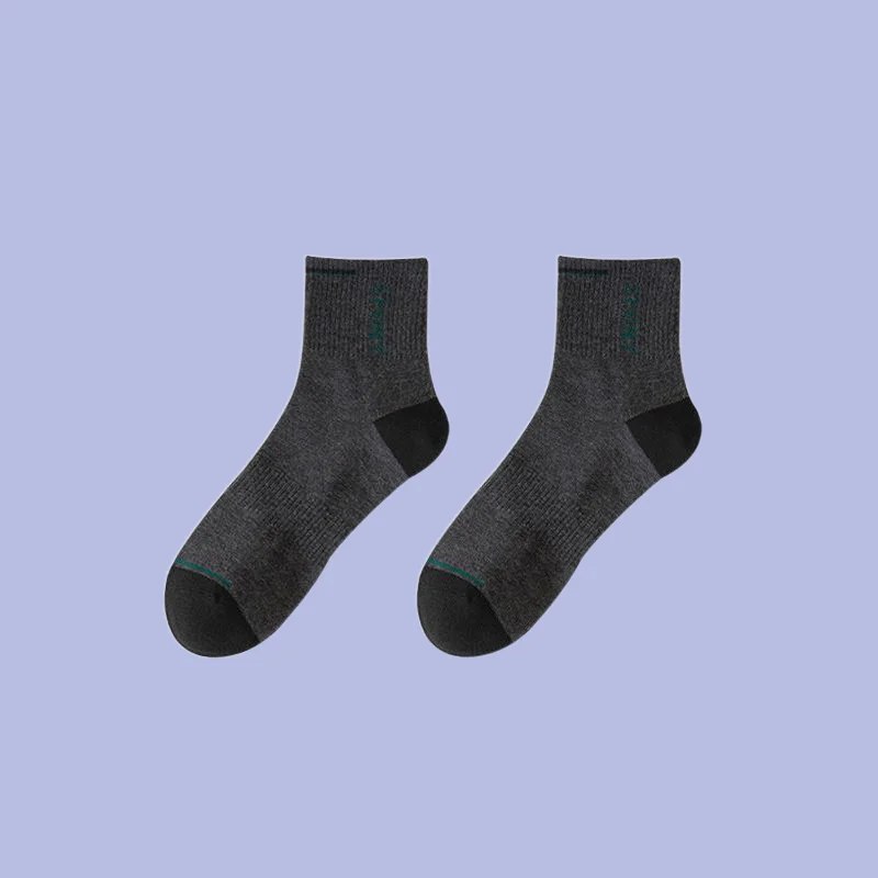 Calcetines deportivos de tubo medio para hombre, medias transpirables, absorbentes del sudor, de Color sólido, para las cuatro estaciones, 5/10 pares