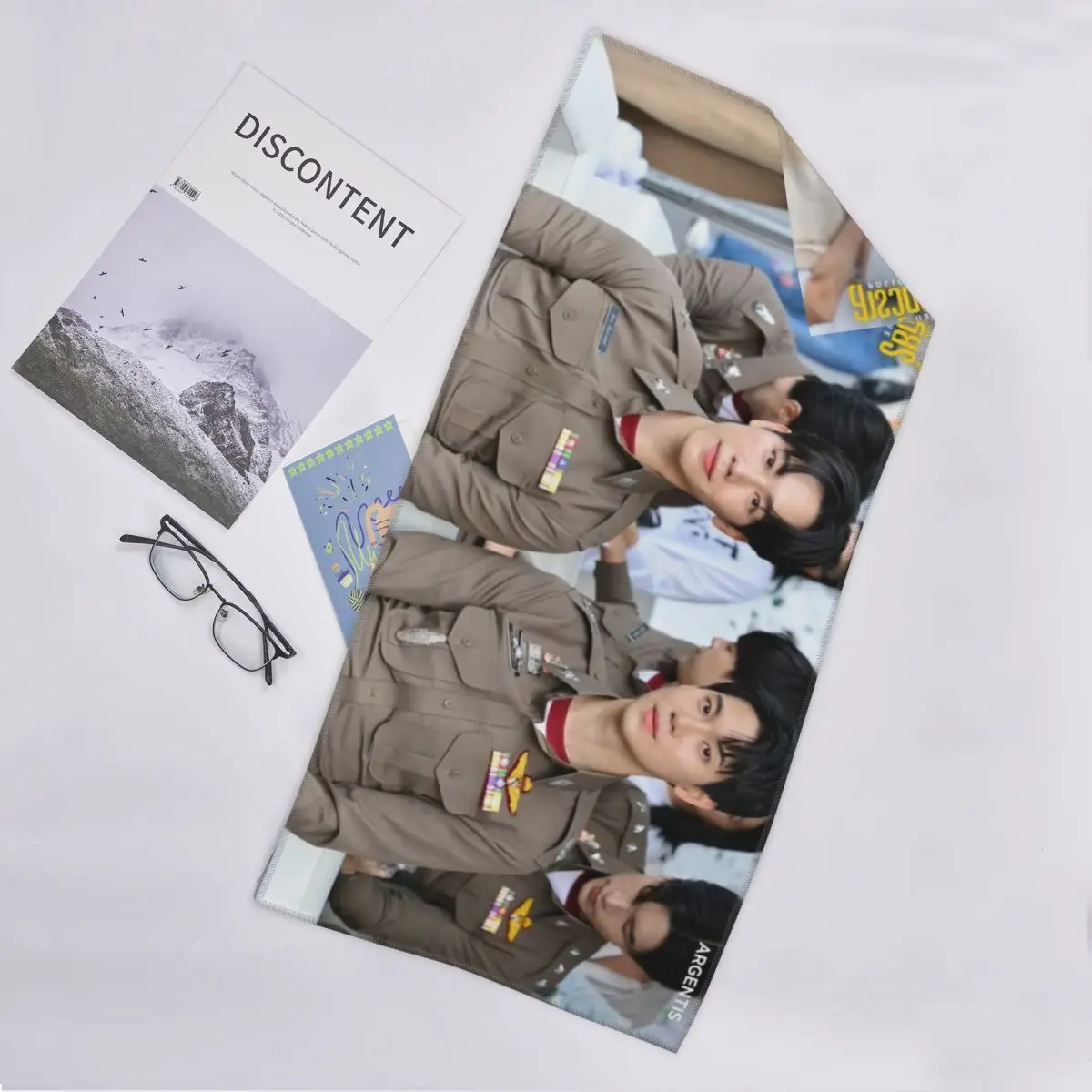 Yinwar Anan Huang Lixian Liu Wei Wanarat Thai TV Police in Love Jack and Joker 35x75 Microfiber Double-sided Printing Towels