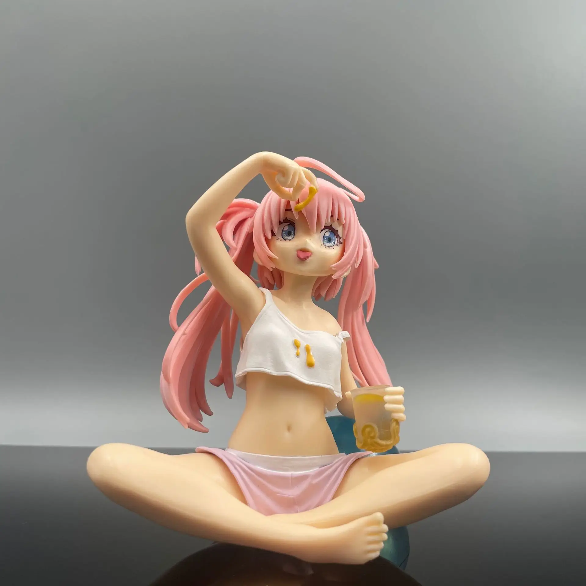 Relax series is about my reincarnation into slime, and Milim boxed figurines are available