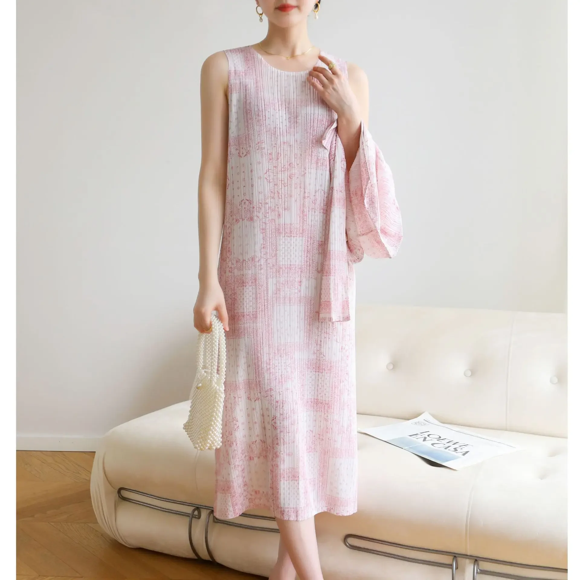 YUDX جودة عالية مياكي مطوي فساتين حريمي موضة مطبوعة بلا أكمام تصميم تنورة 2024 خريف جديد