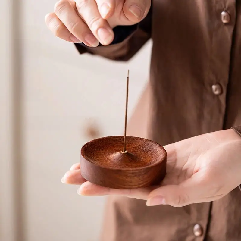 New 1Pcs Agarwood Tray Holder North American Black Walnut Solid Wood Incense Stick Handmade Tea Ceremony Round Incense Burner