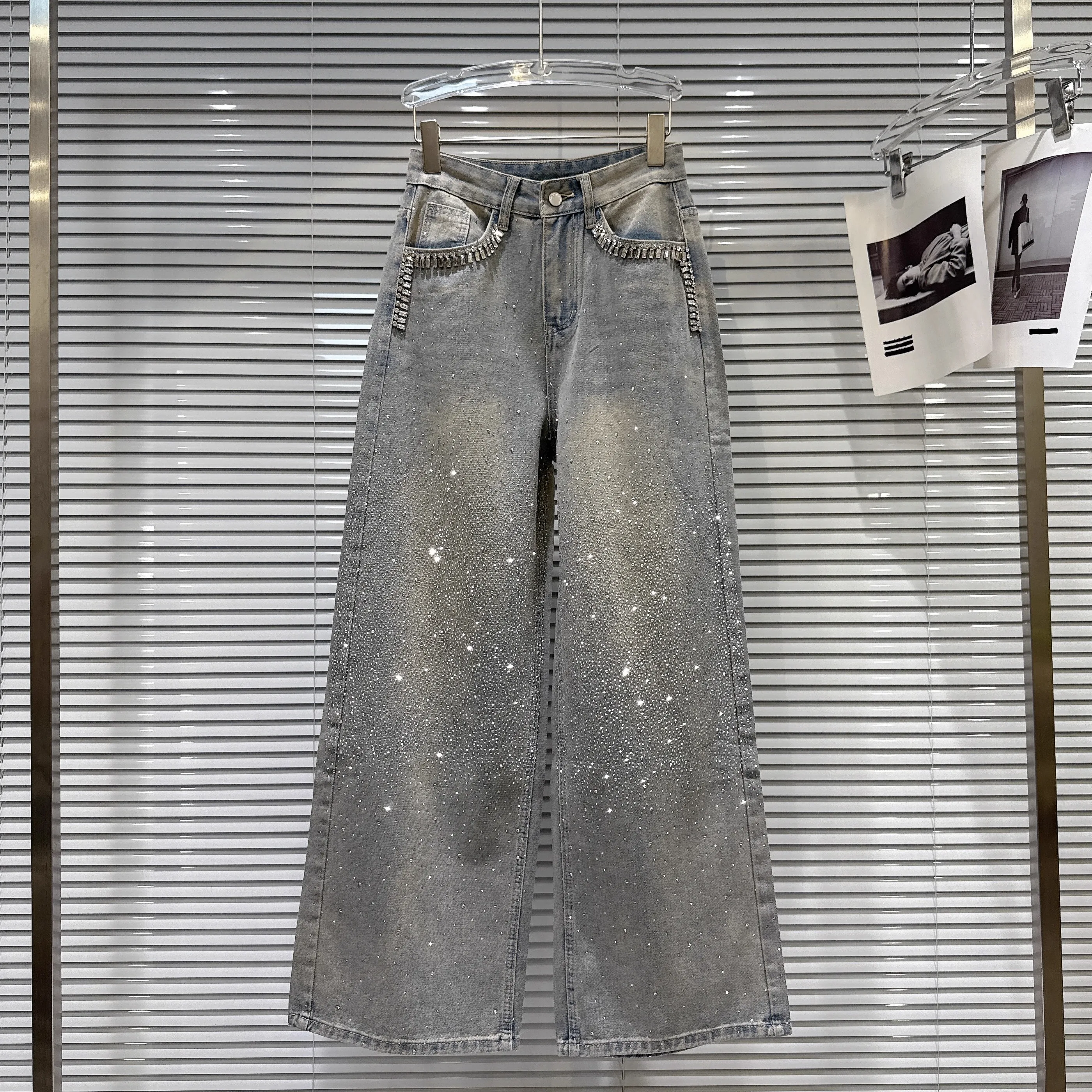 

2026 Spring New Fashion Heavy Beaded Pocket Edge Rhinestone Washed Vintage Wide-Leg Jeans for Ladies