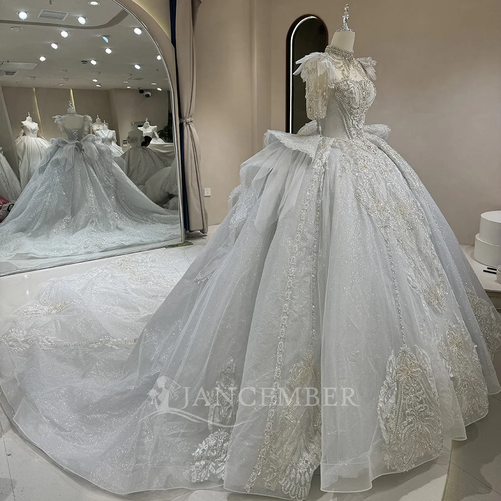 Eleganckie suknie balowe księżniczki na ślub, z wysokim kołnierzem, koronką, marszczeniami, szyte na miarę suknie ślubne z trenem،فستان حفلات