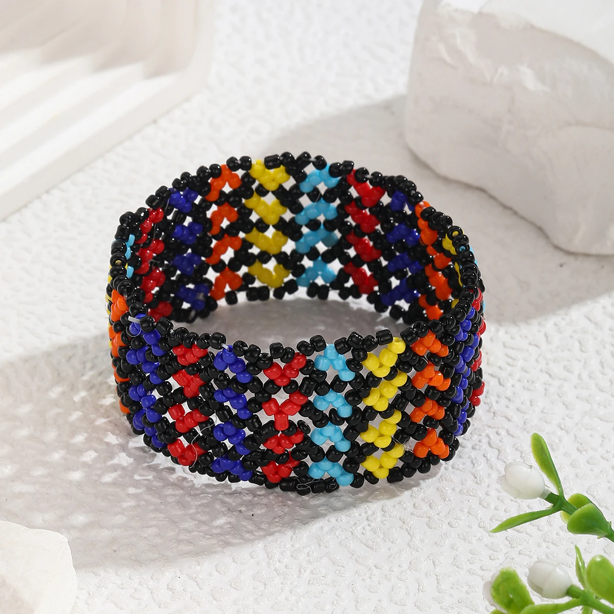 Europe and America Bohemia Ethnic Women's Jewelry Accessories Colorful Handmade Beads Weaved Elastic Bracelet for Women 2024