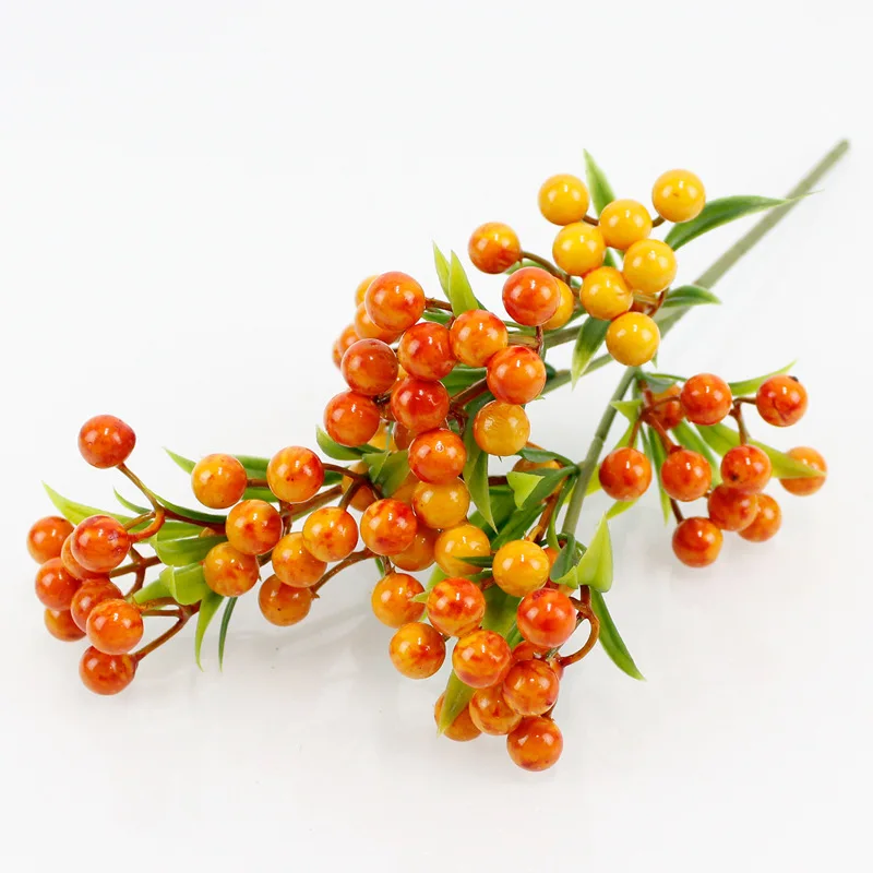 

Artificial Berries Branch Plastic Fake Flower Decorative Blue Berry Red Berries Plant for New Year Christmas decoration 2023