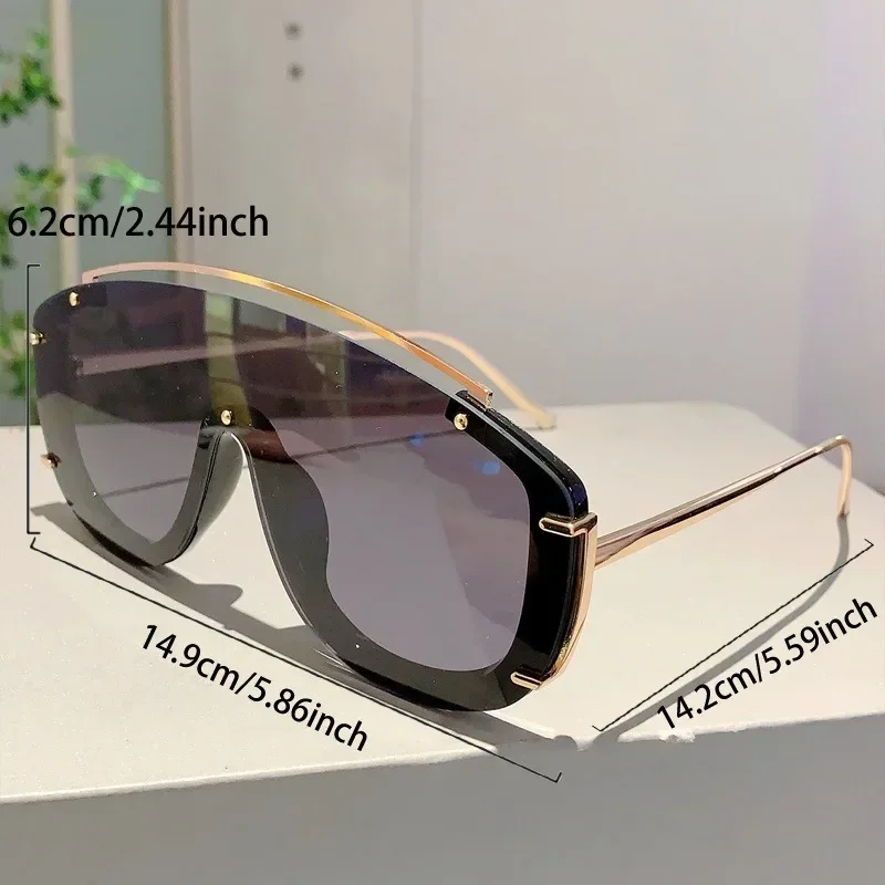 Oversized Y2k Stylish Sunglasses Women Men 2025 Luxury Brand Vintage Sun Glasses Men Big Frame Glasses Outdoor UV400 Sunglasses