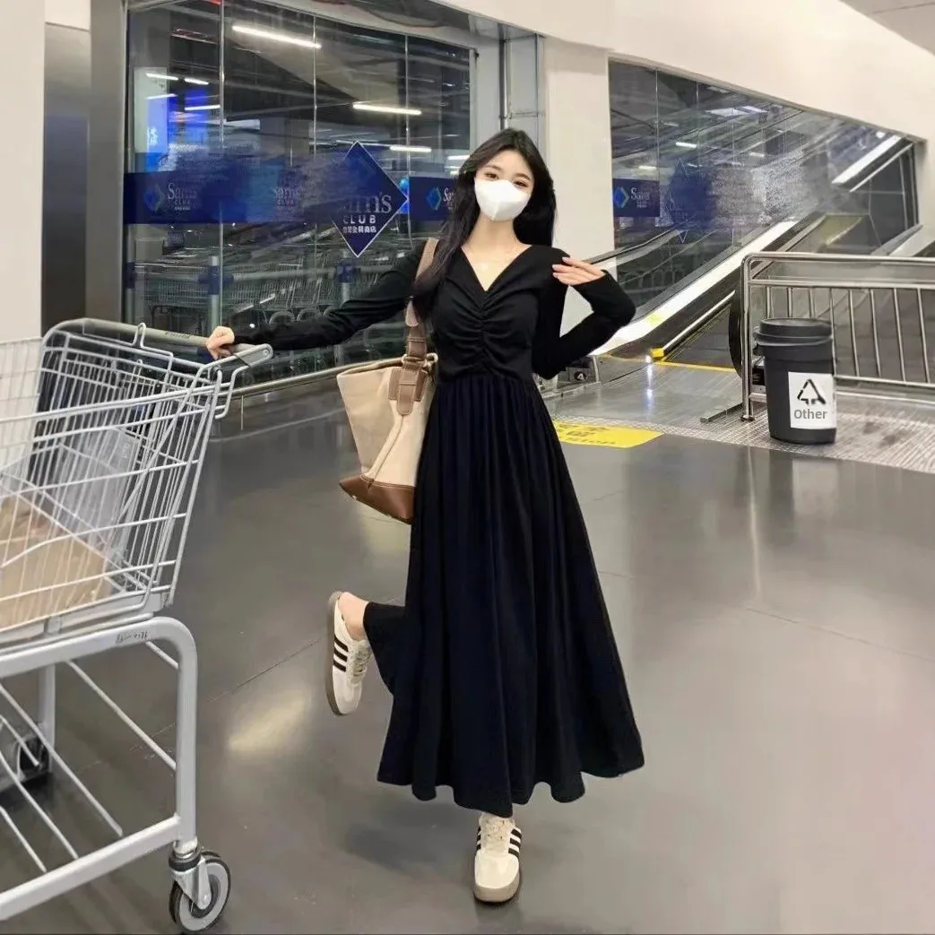 أسود هيبورن نمط كم طويل فستان بفتحة عنق على شكل v المرأة موضة ربيع الخريف وصول جديد مصغرة فستان طويل شعور أنيق