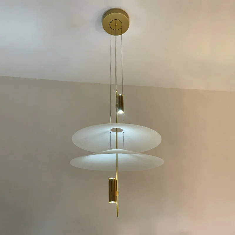 Imagem -06 - Ufo Chandelier For Room Decor Pendant Light Luxo Simples e Acessível Italian Study Club And Restaurant Bar Exhibition Hall Lighting